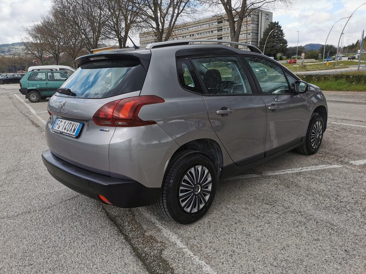 Peugeot 2008 1.2 benzina OK NEOPATENTATI /FINANZIABILE