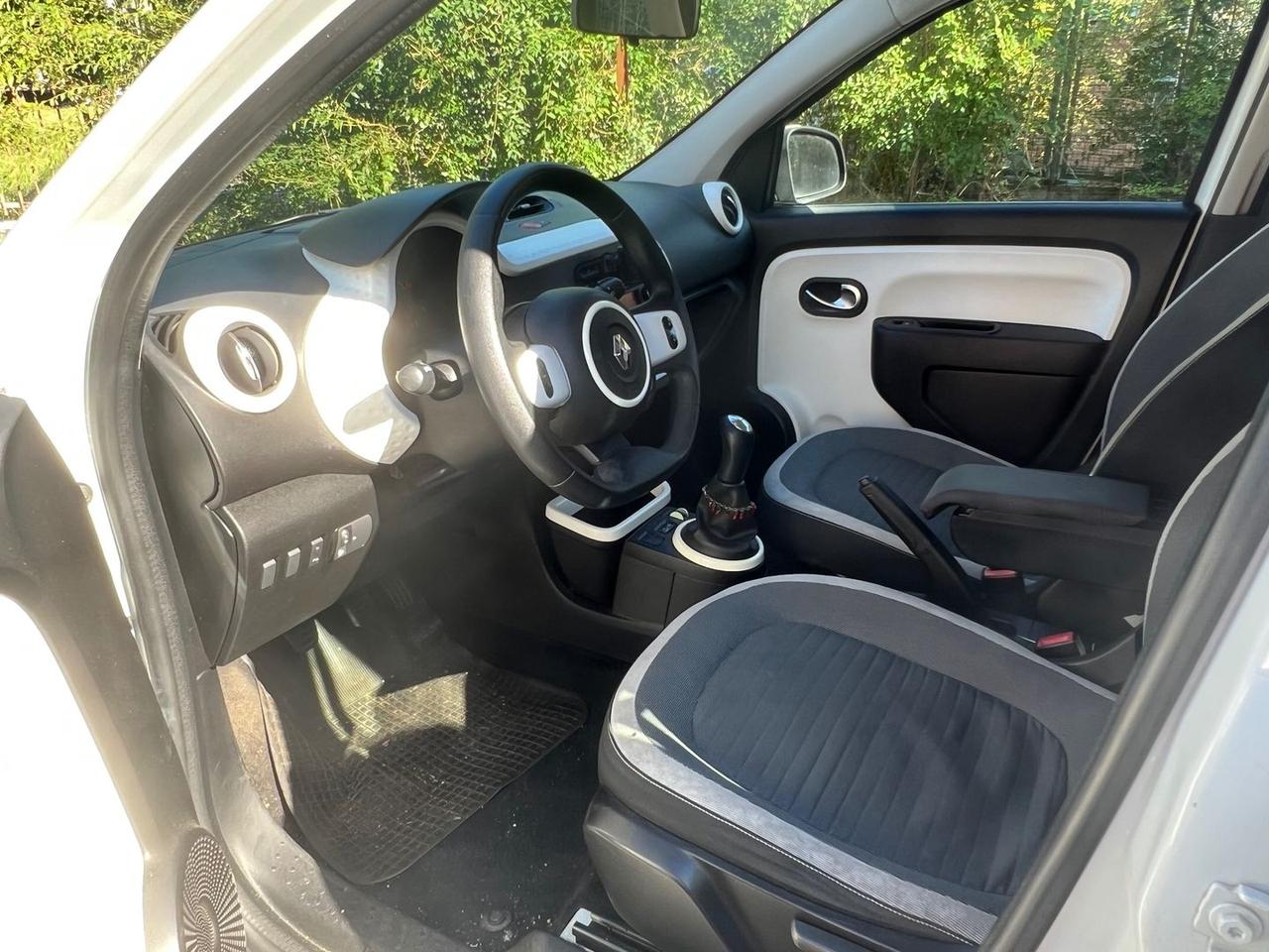Renault Twingo Lovely SCe 69 #6320