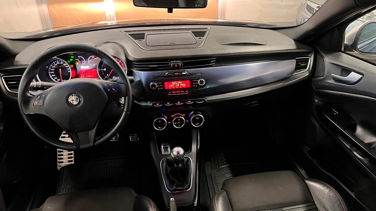 Alfa Romeo Giulietta 2.0 JTDm-2 - 140 CV Exclusive