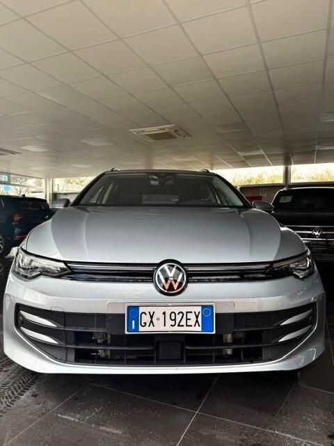 VOLKSWAGEN Golf 8ª serie Golf Variant 2.0 TDI ...