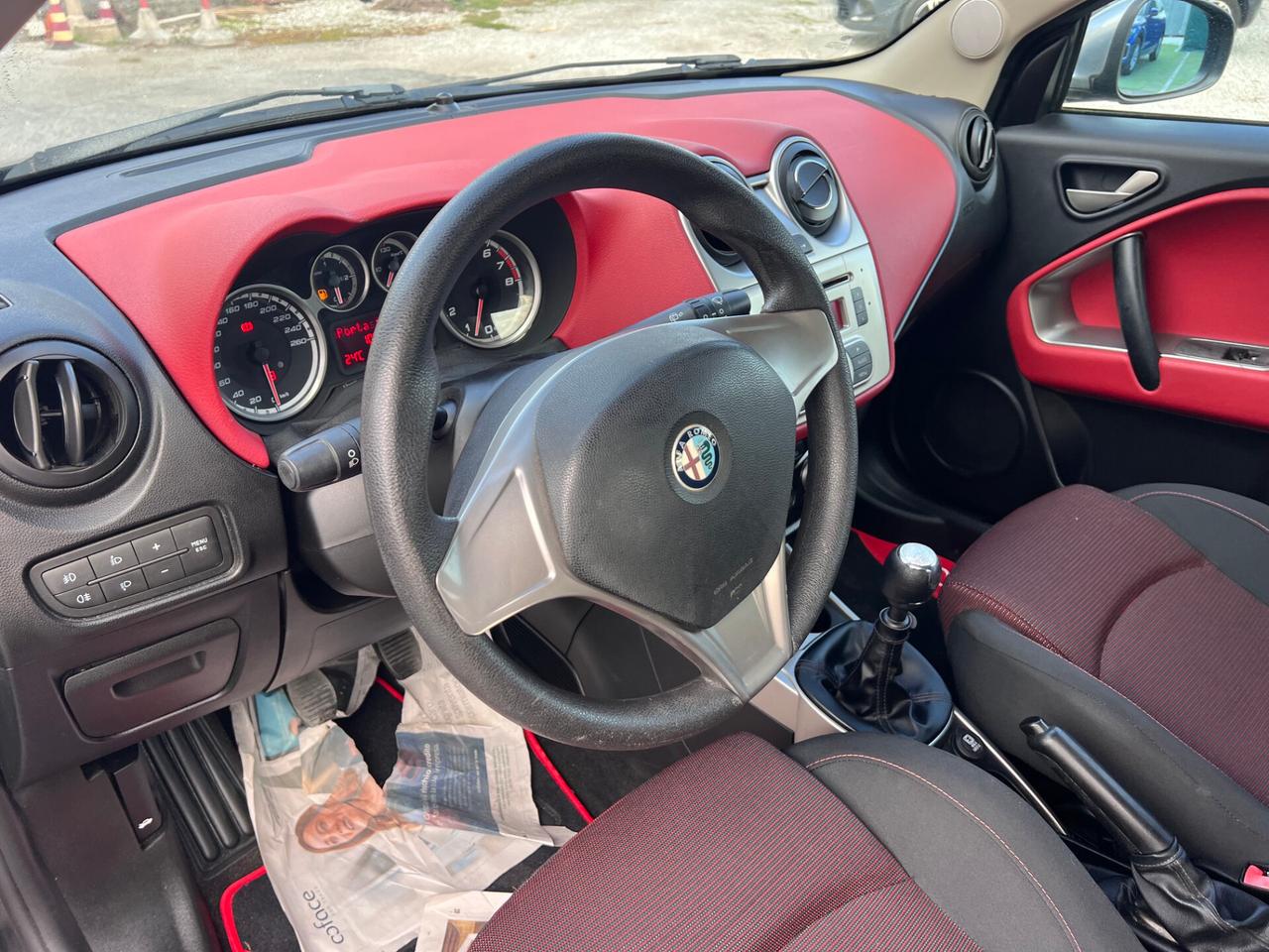 Alfa Romeo MiTo 1.4 78 CV Distinctive Sport Pack