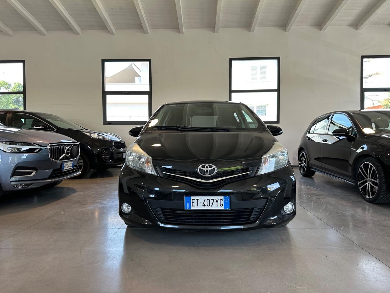Toyota Yaris 1.4 D-4D 5 porte Lounge