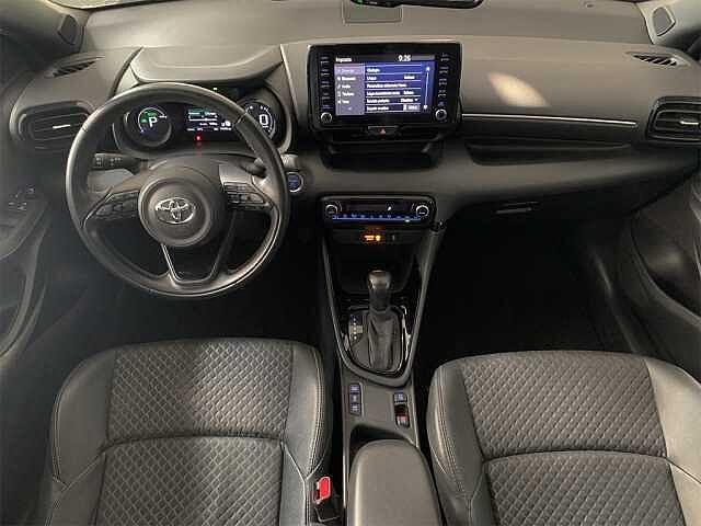 Toyota Yaris 1.5 Hybrid 5 porte Lounge