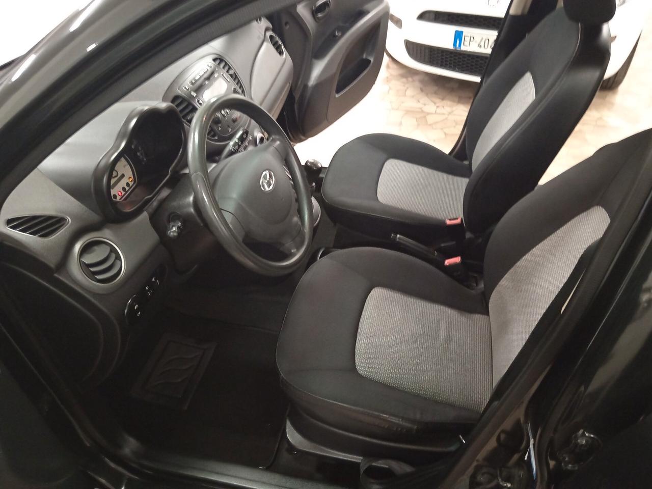 Hyundai i10 1.1 12V BlueDrive GPL Active