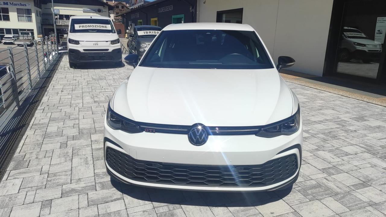 VOLKSWAGEN GOLF GTI 2.0 TURBO BENZINA 245CV MANUALE