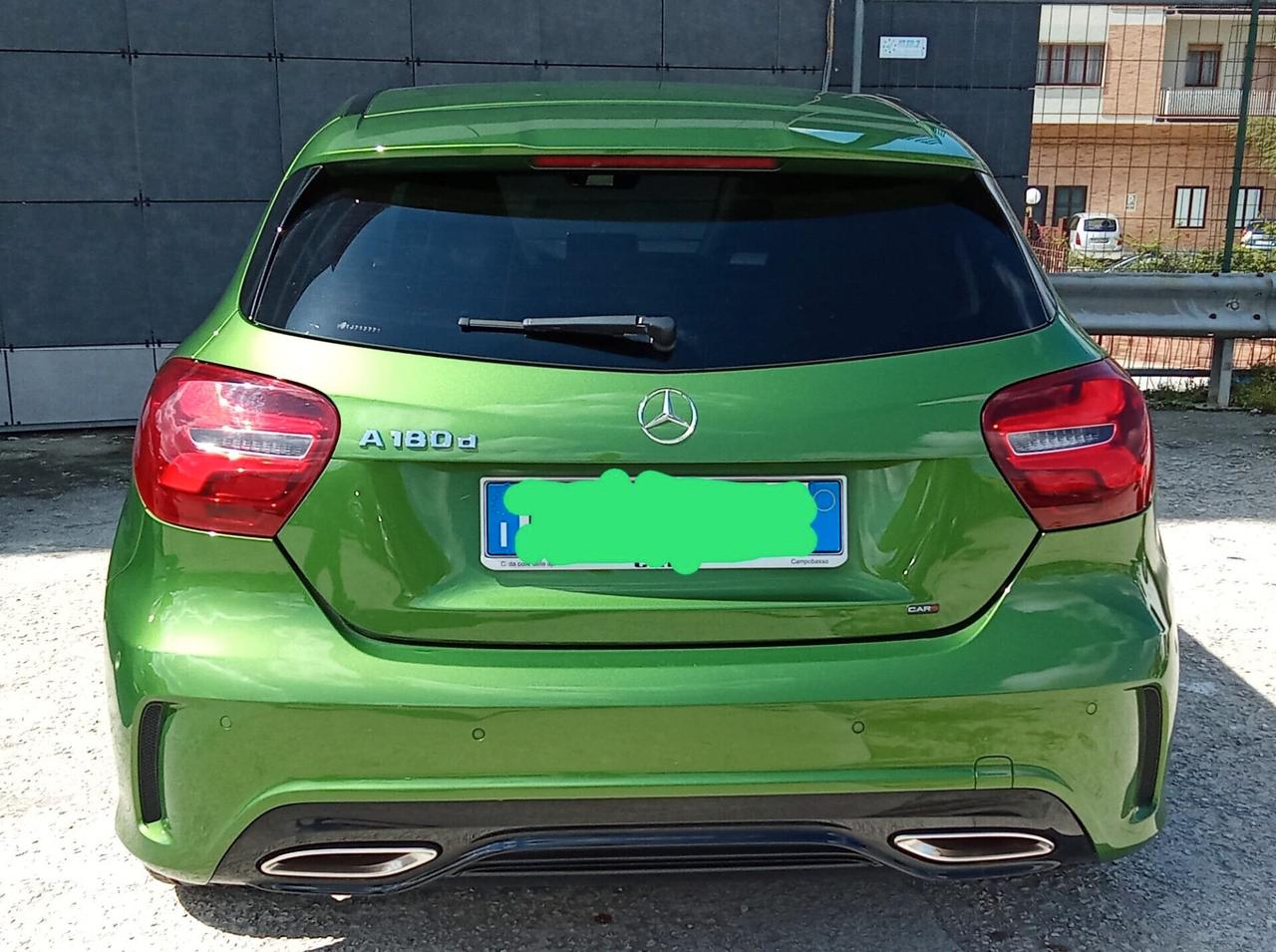 Mercedes-benz A 180 A 180 d AMG Automatic Premium
