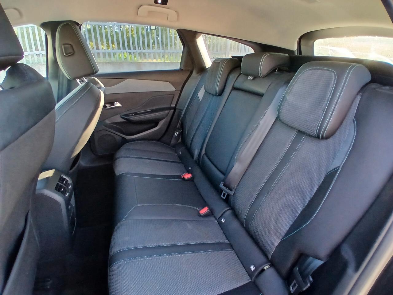 Peugeot 308 PureTech Turbo 130 S&S SW Allure