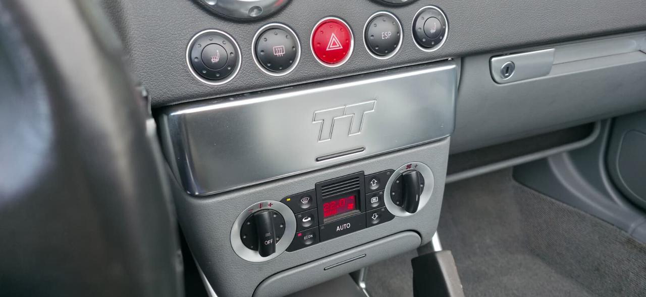 Audi TT Roadster 1.8 T 20V 150 CV cat