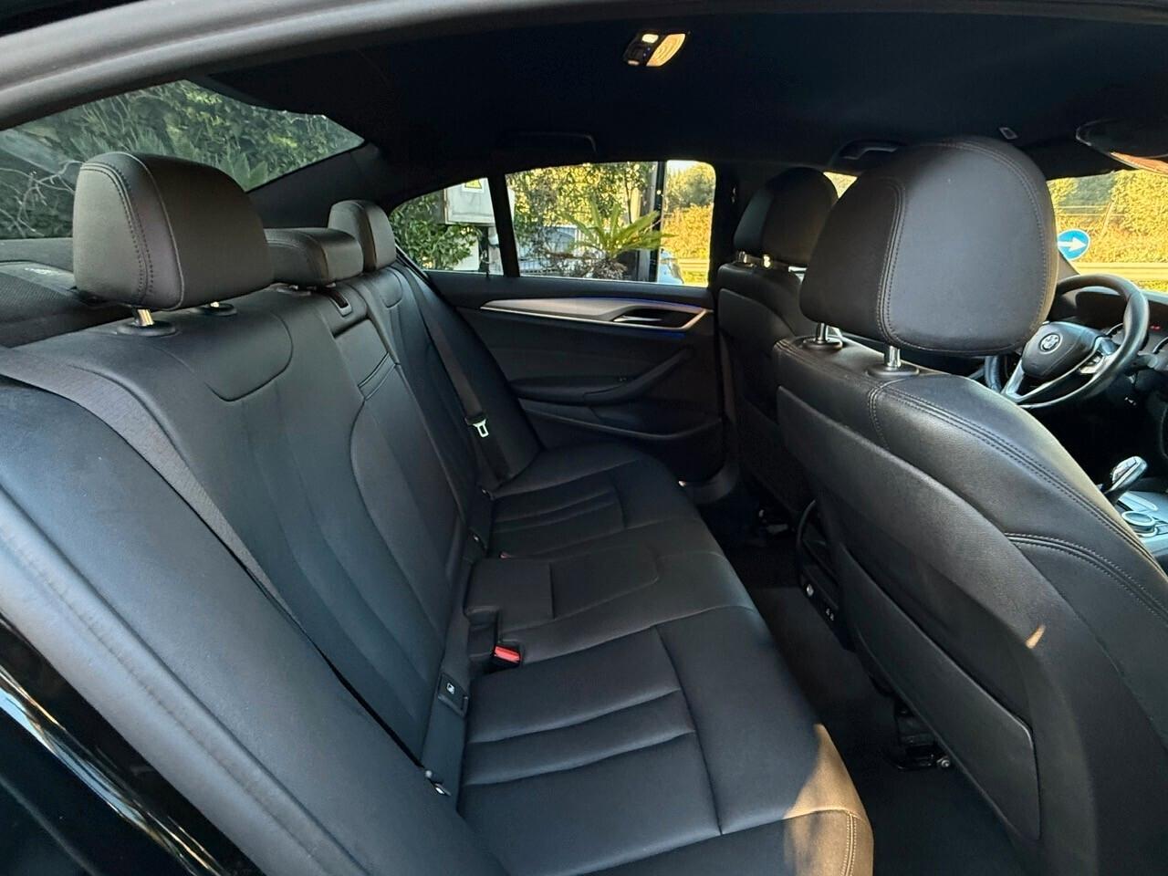 Bmw 520 48V Luxury