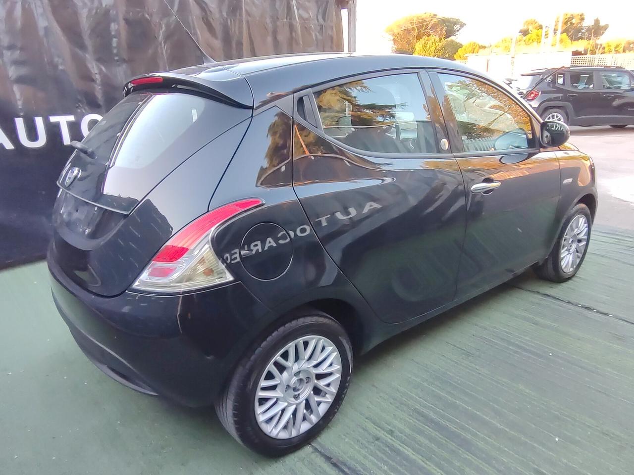 Lancia Ypsilon 1.2 BENZINA E GPL DI SERIE Ecochic Gold