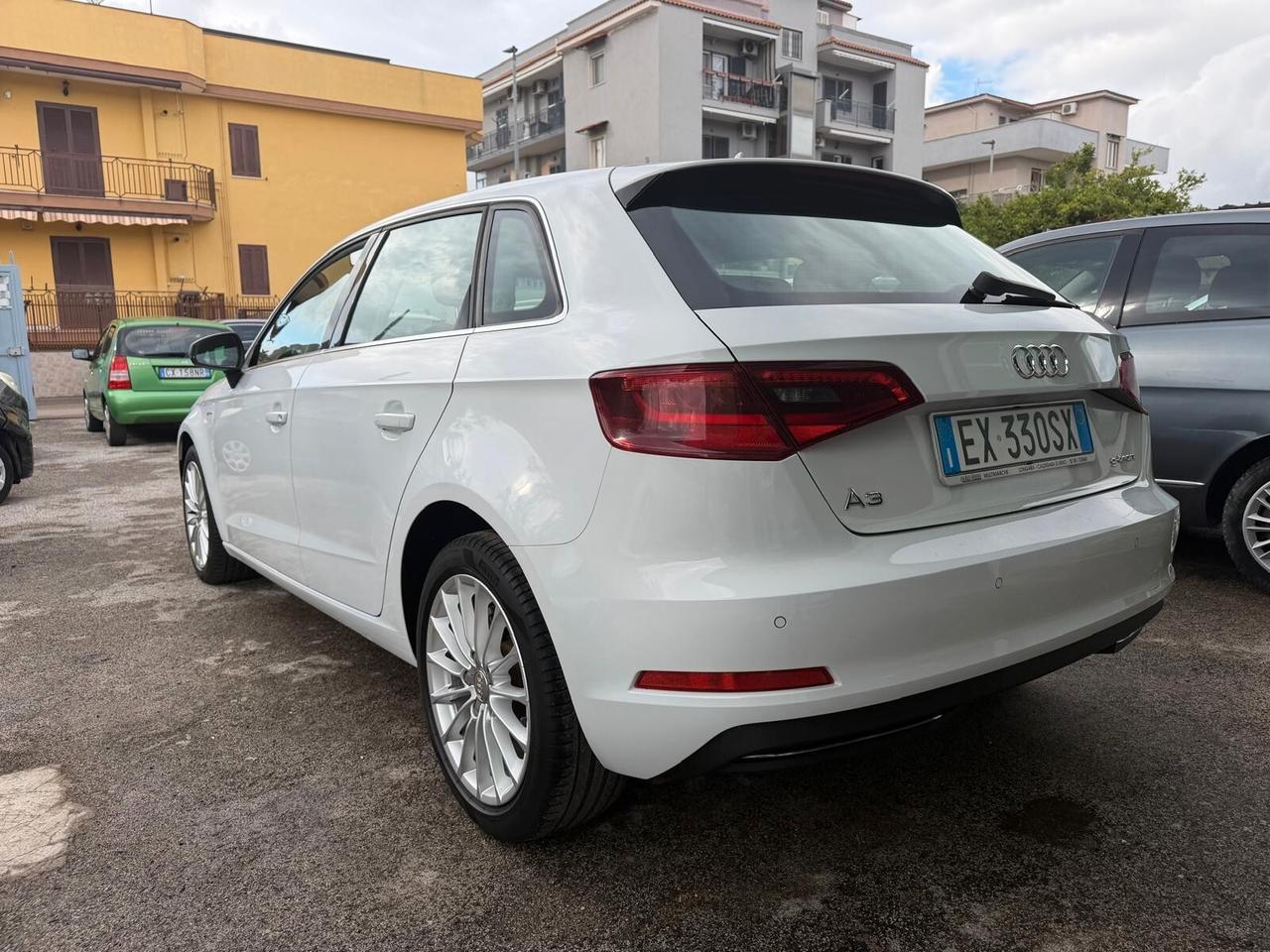 Audi A3 SPB 1.4 TFSI S tronic g-tron Ambition