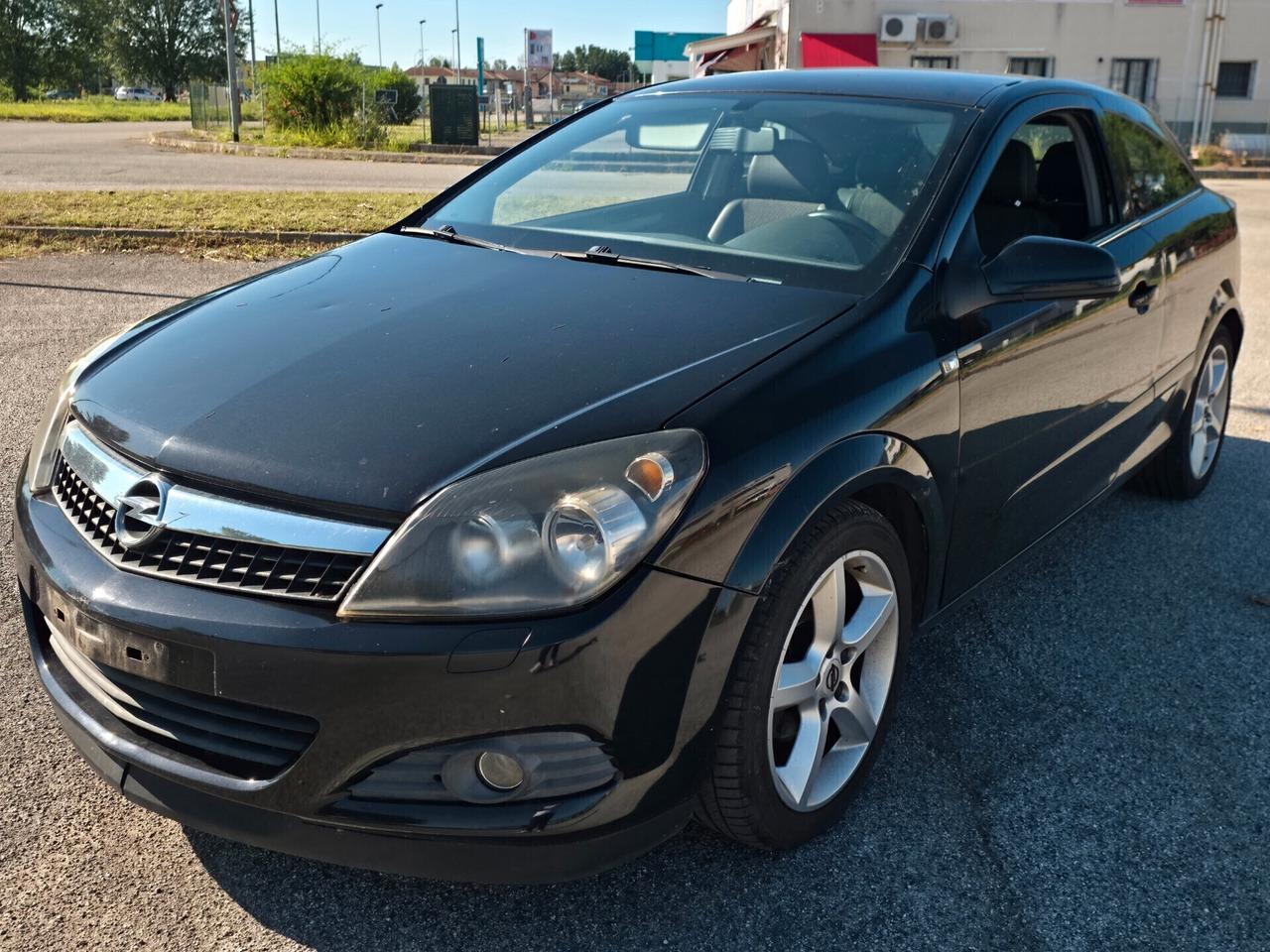 Opel Astra GTC 1.6 benzina PER EXPORT