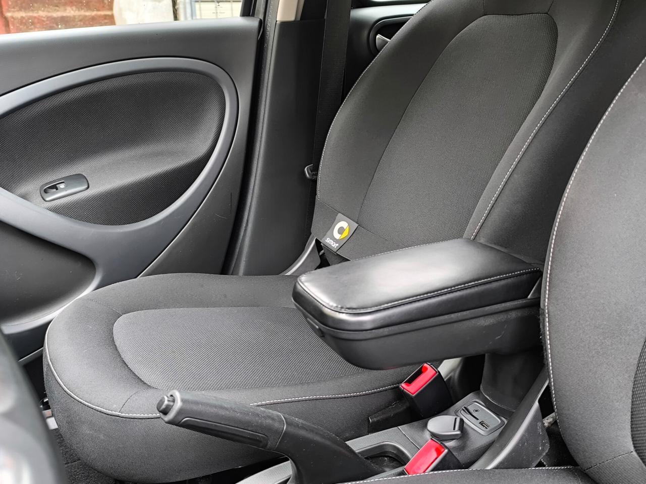 Smart ForFour 1.0 71 cv versione Passion Full Led