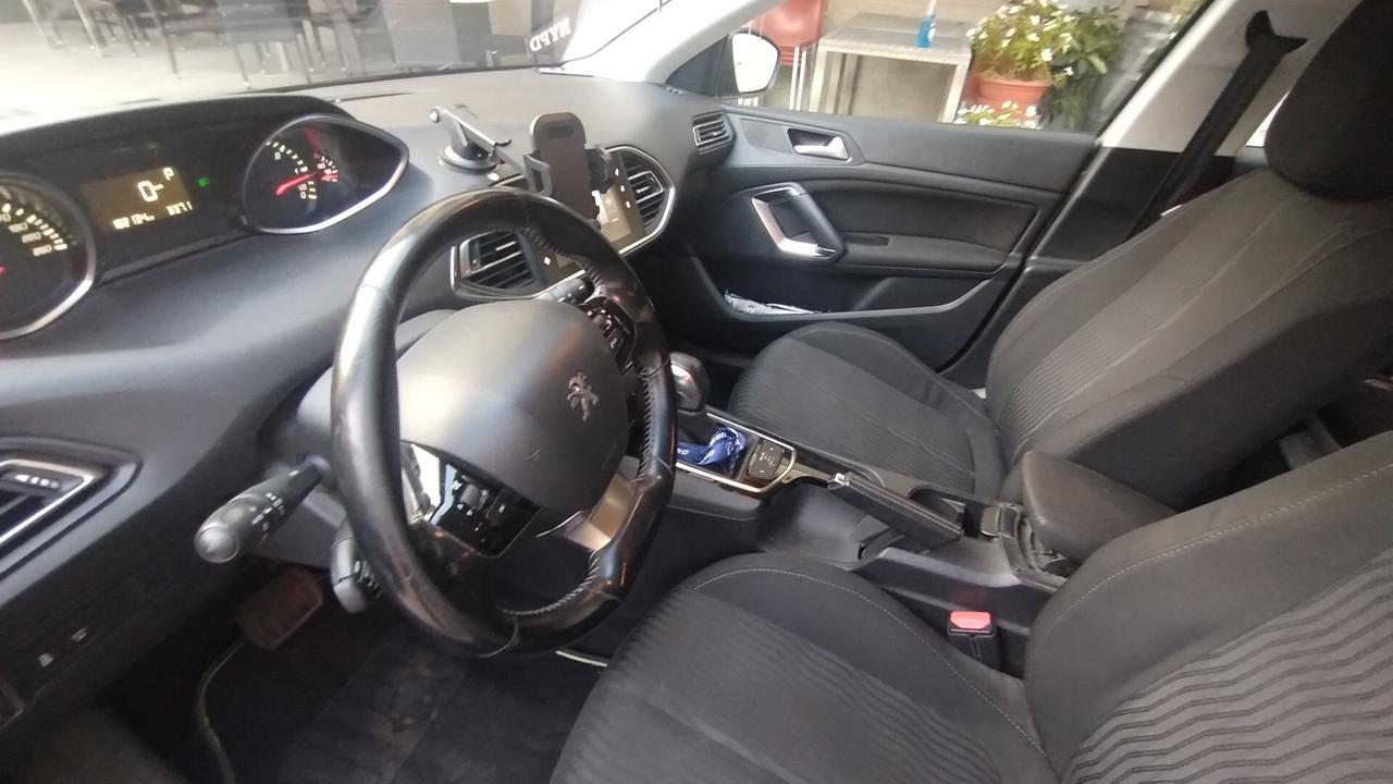 Peugeot 308 BlueHDi 120 S&S SW Business