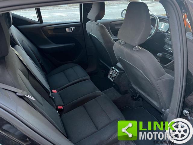 VOLVO XC40 T3 Business 156CV