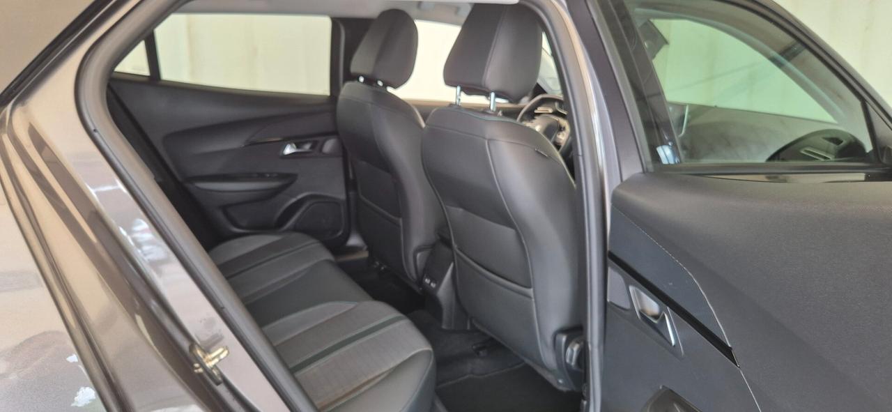 PEUGEOT 2008 1.5BlueHDI 130CV VIRTUAL COCKPIT 3D
