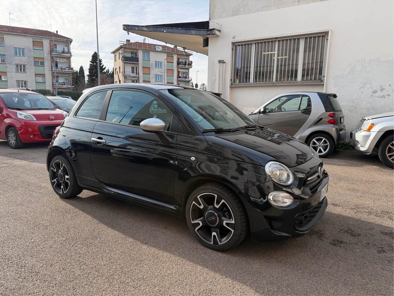Fiat 500 1.0 Hybrid Rockstar NEOPATENTATI