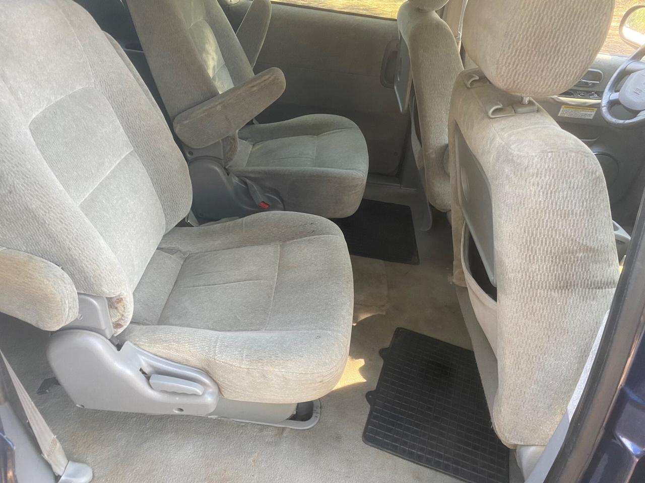 Kia Carnival 2.9 16V CRDi cat Family