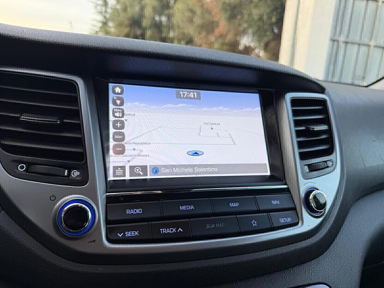 Hyundai Tucson 1.7 CRDi,Navi,Retrocamera,Led diurni,ecc.