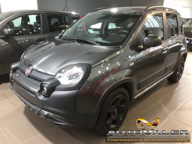 FIAT Panda 1.2 City Cross,5 posti,bluetooth telefono