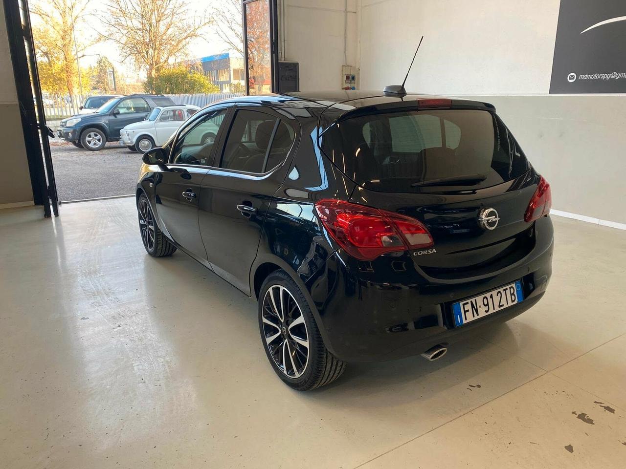 Opel Corsa 1.4 90CV GPL Tech 5 porte Innovation