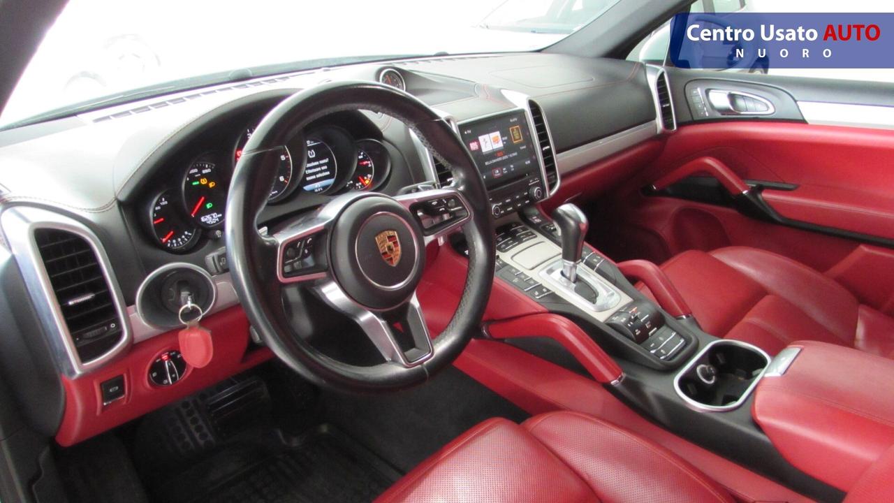 Porsche Cayenne 3.0 Diesel Platinum Edition
