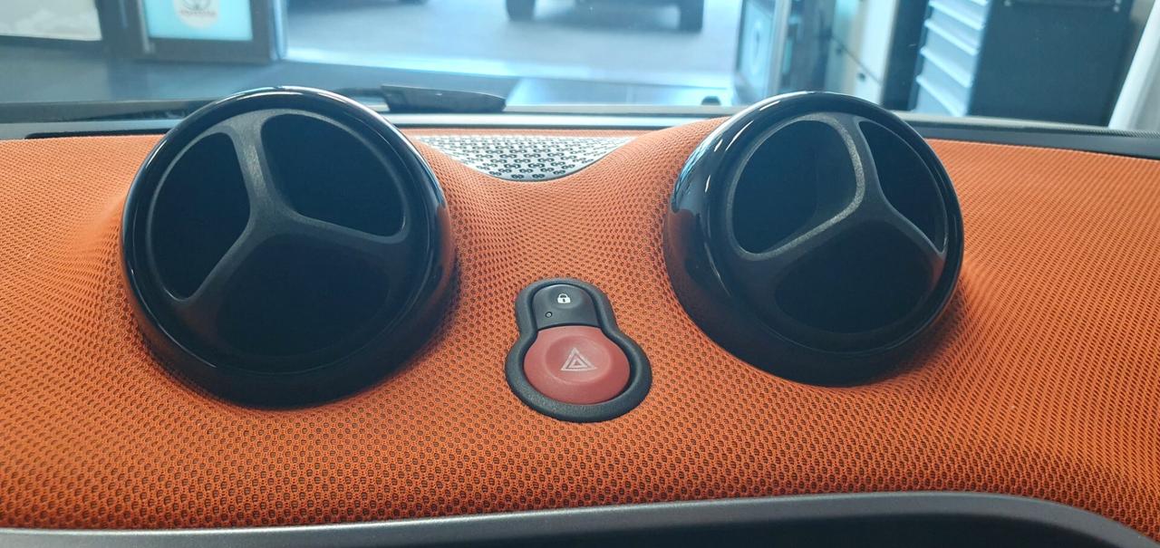 Smart ForTwo 1000 62 kW coupé passion
