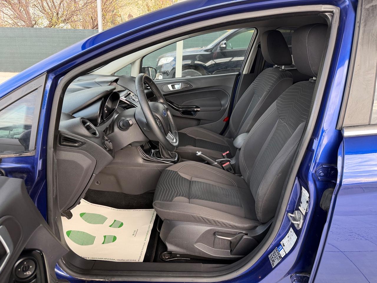 Ford Fiesta 1.2 60CV 5 porte Titanium