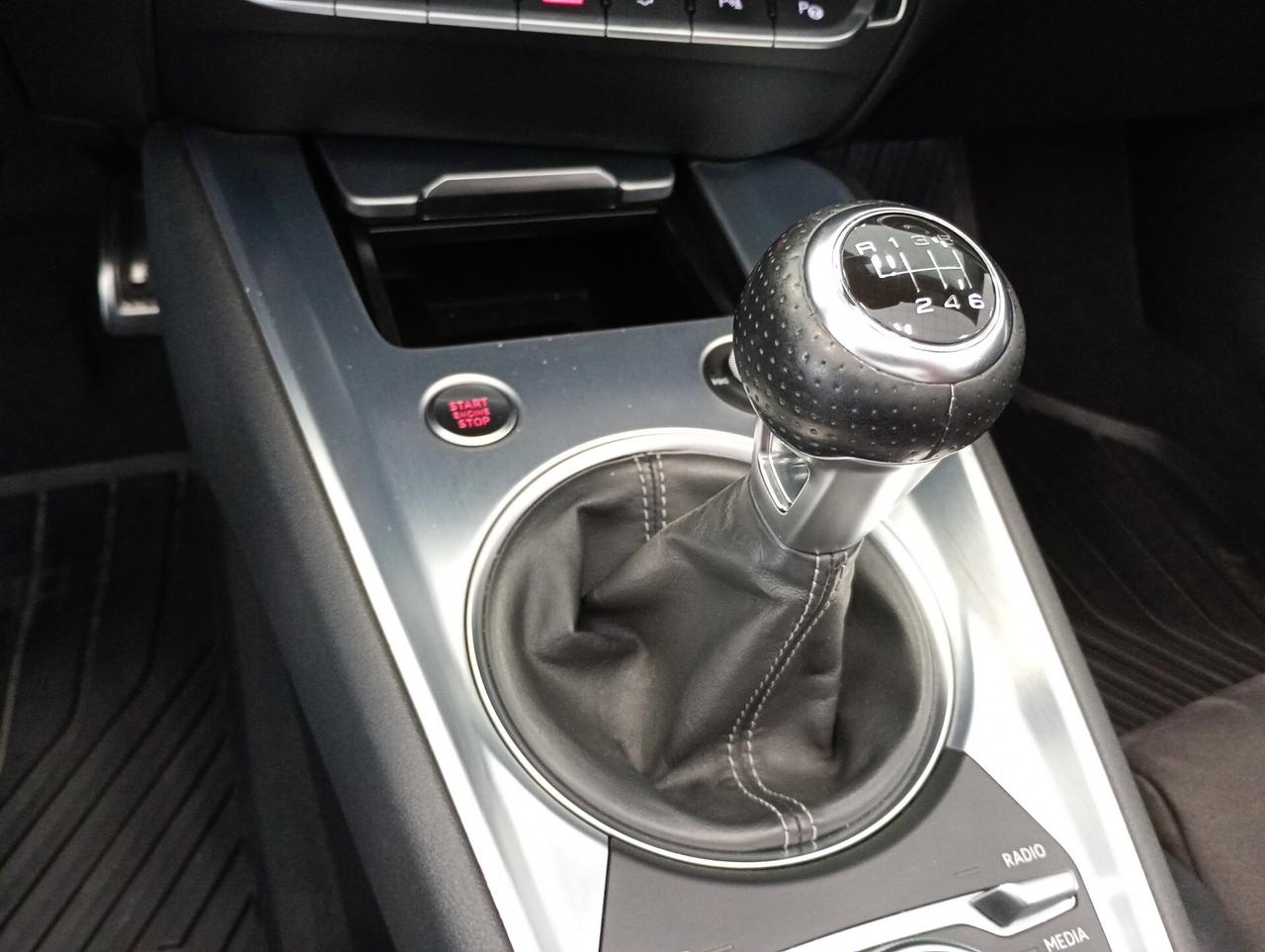 Audi TT Roadster 2.0 TFSI S line