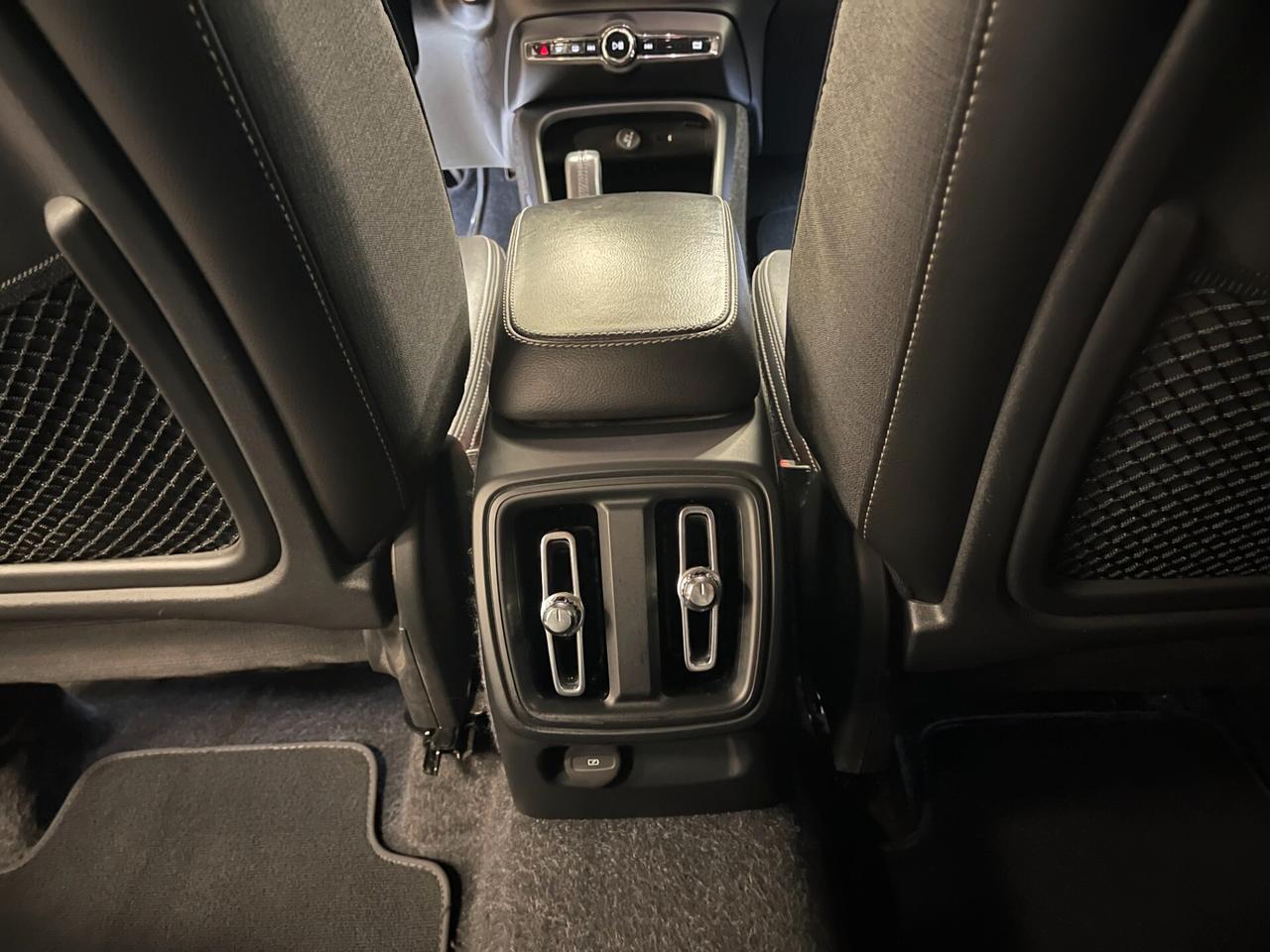 Volvo XC40 D3 Geartronic Business Plus