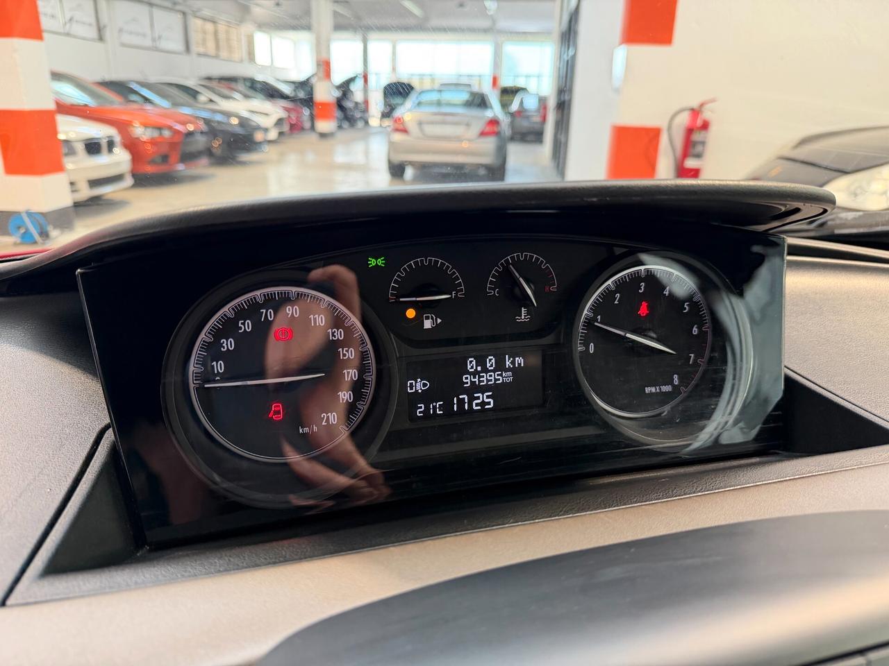 Lancia Ypsilon 1.2 Platinum UNICOPROPRIETARIO-NEOPATENTATI