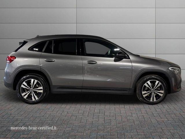 MERCEDES-BENZ GLA 180 d Automatic Sport Plus