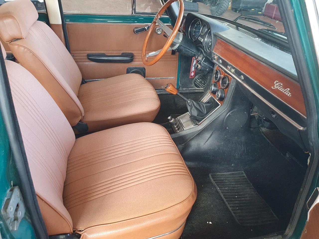 Alfa Romeo Giulia Nuova super 1.3 benzina 1976