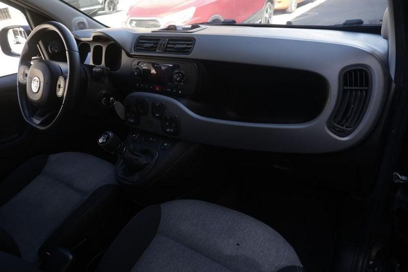 FIAT Panda FIAT Panda 0.9 TwinAir Turbo Natural Power Lounge ANNO 2018
