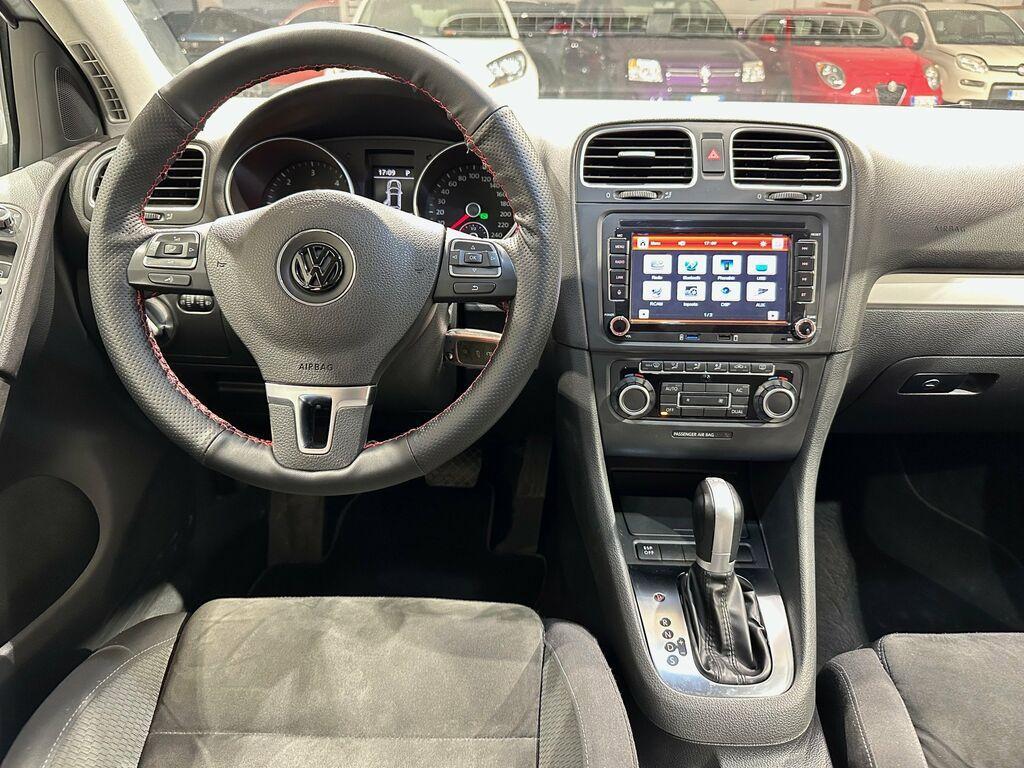 Volkswagen Golf 1.6 tdi Highline 5p dsg