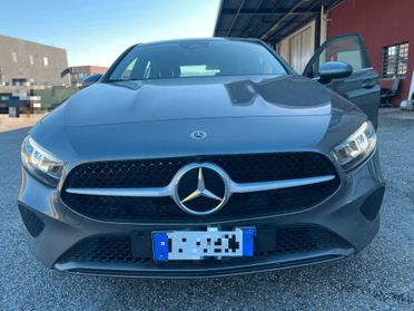 Mercedes-benz A 180 d Automatic AMG Line Advanced Plus -2025