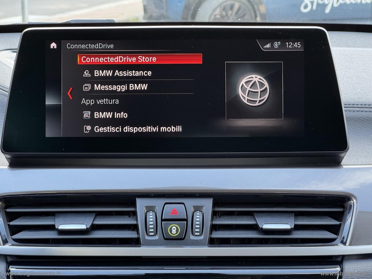 BMW X1 xDrive18d xLine Head-up display