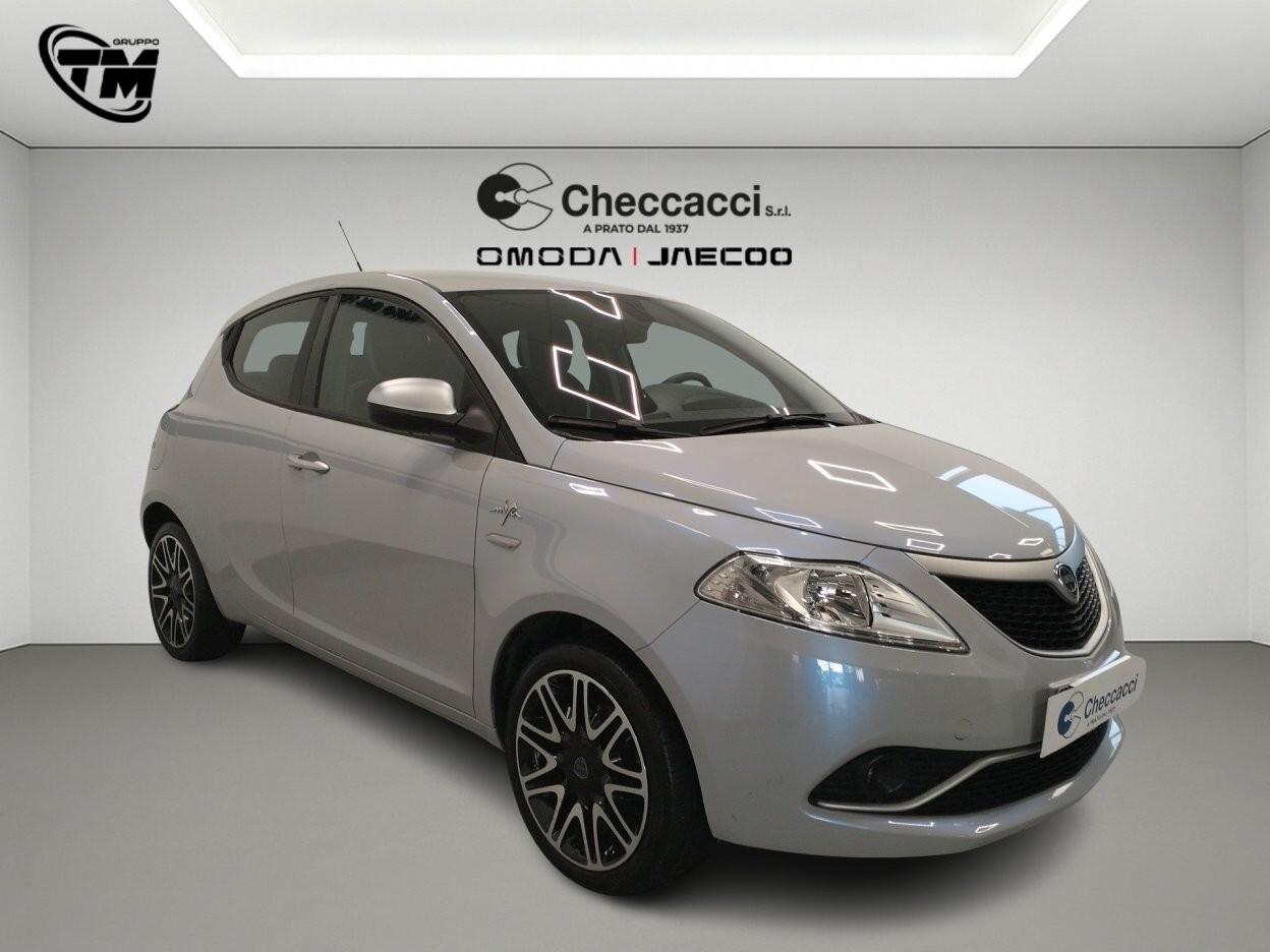 Lancia Ypsilon 1.2 69 CV 5 porte Mya