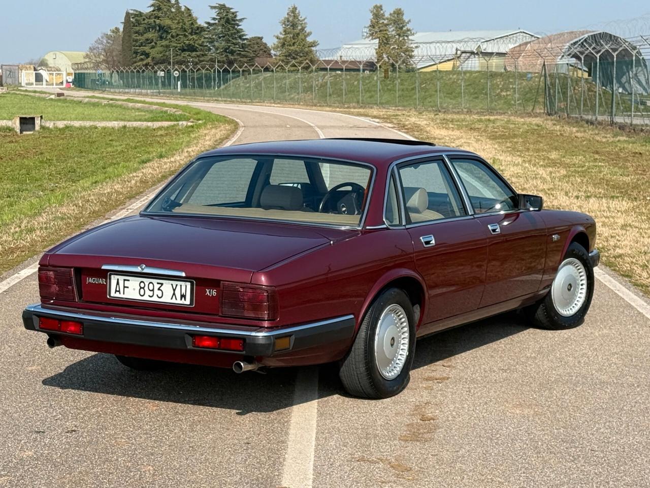 Jaguar XJ6 2.9 Autom. "ASI - TETTO - KM 71000"