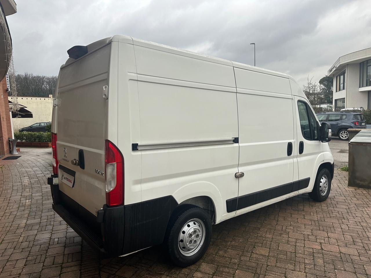 Peugeot Boxer 333 2.2 BlueHDi 140 S&S PC-TN Furgone