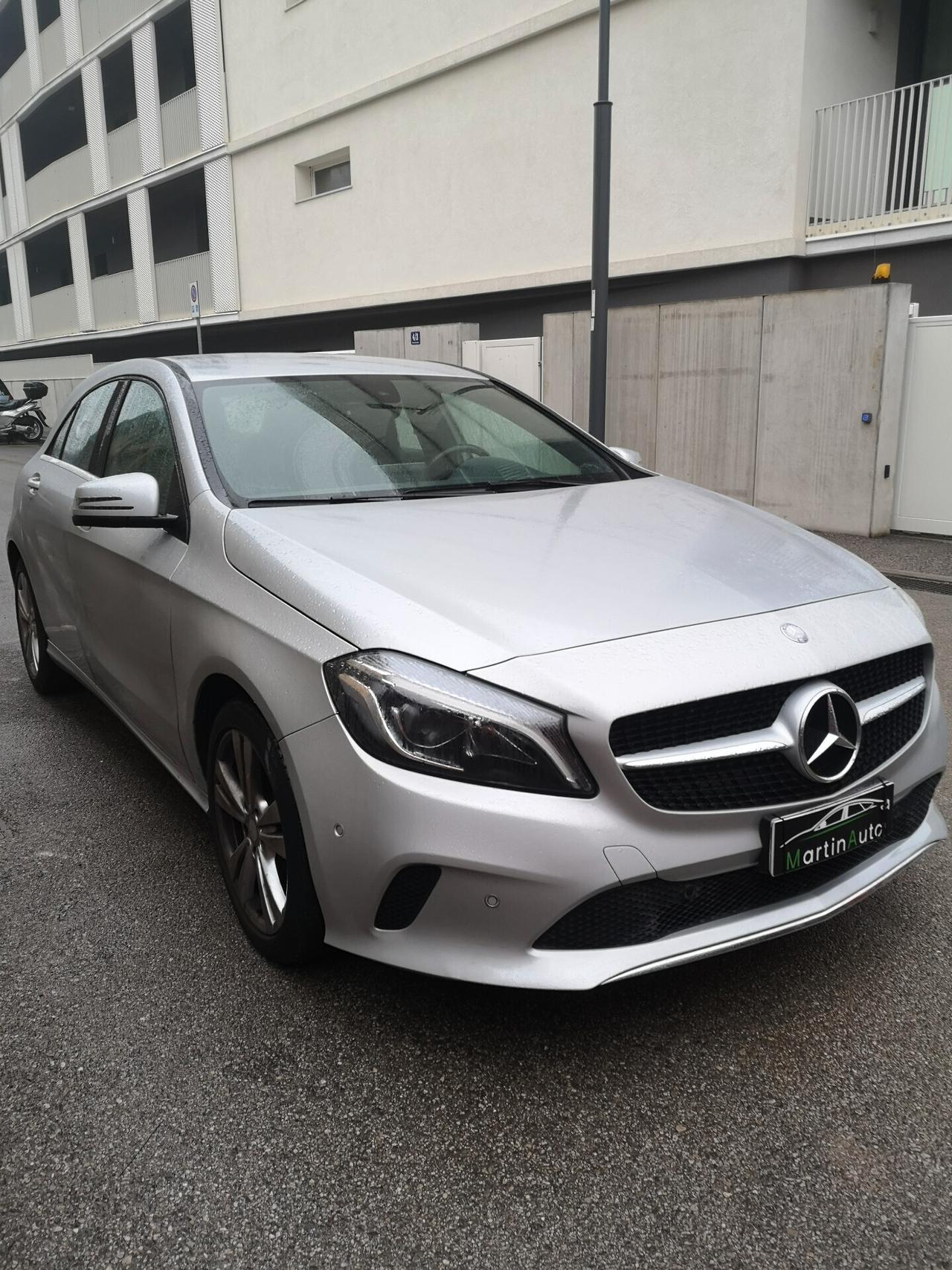 Mercedes-benz A 180D Sport 2017 - Garanzia 12 Mes