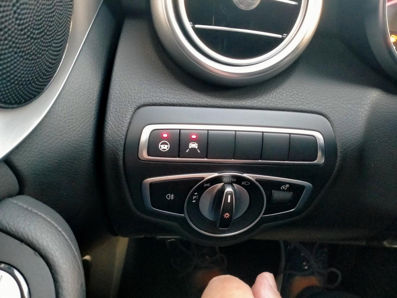 Mercedes-Benz C 220 D S205 S.W. 4MATIC / FULL LED / SEDILI SPORTIVI RISC. / AUTOMATIC