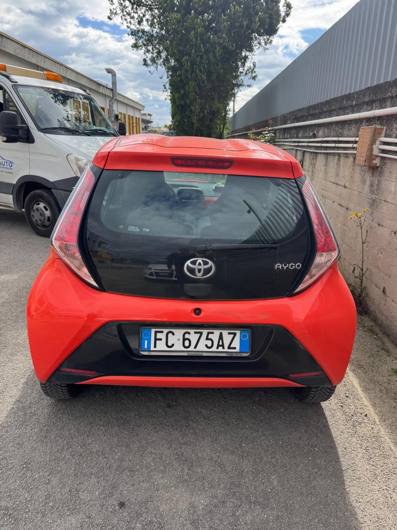 Toyota Aygo 1.0 VVT-i 69 CV 5 porte x-cool