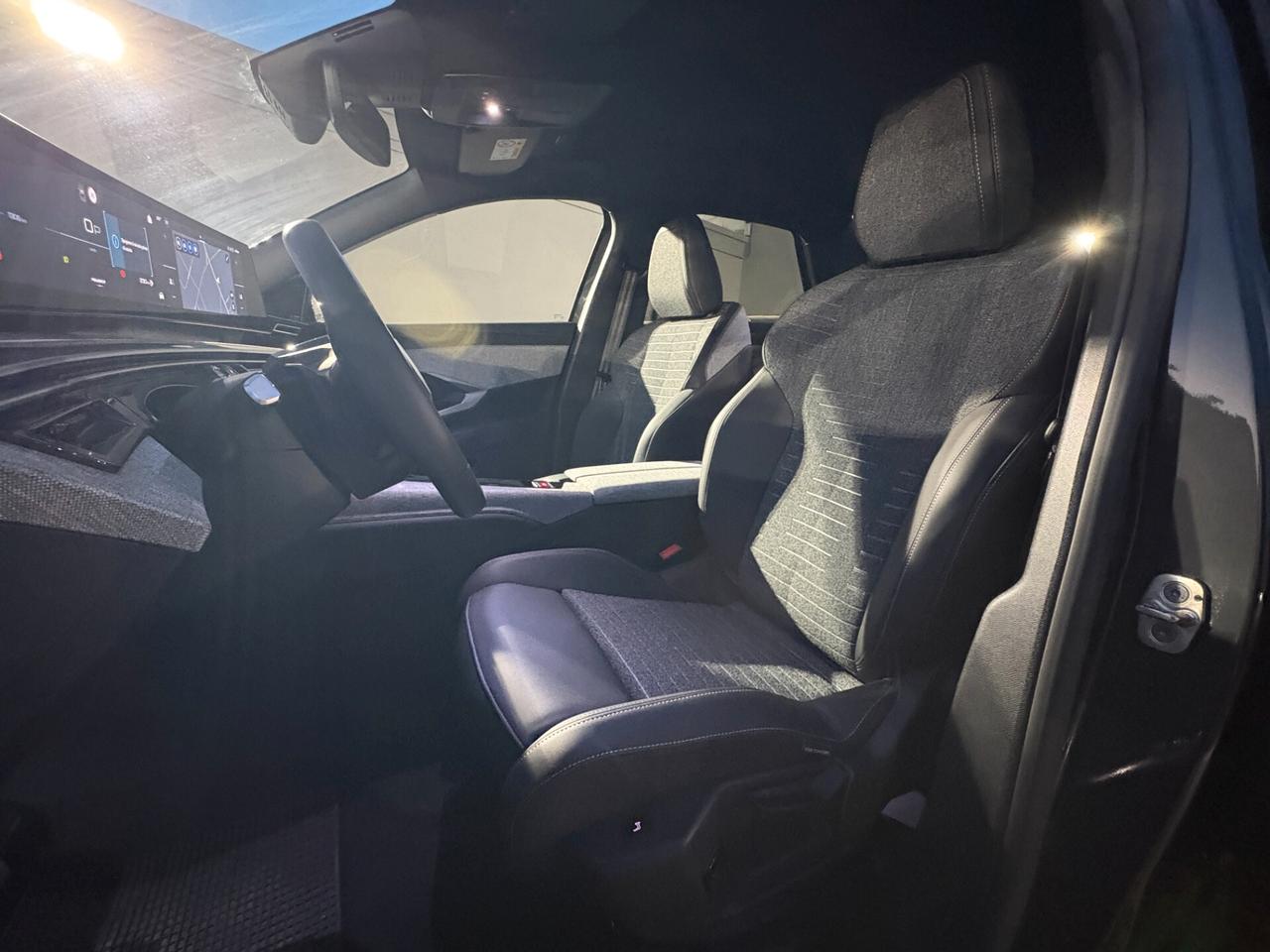 NEW Peugeot 3008 Hybrid 145 e-DCS6 ALLURE PACK
