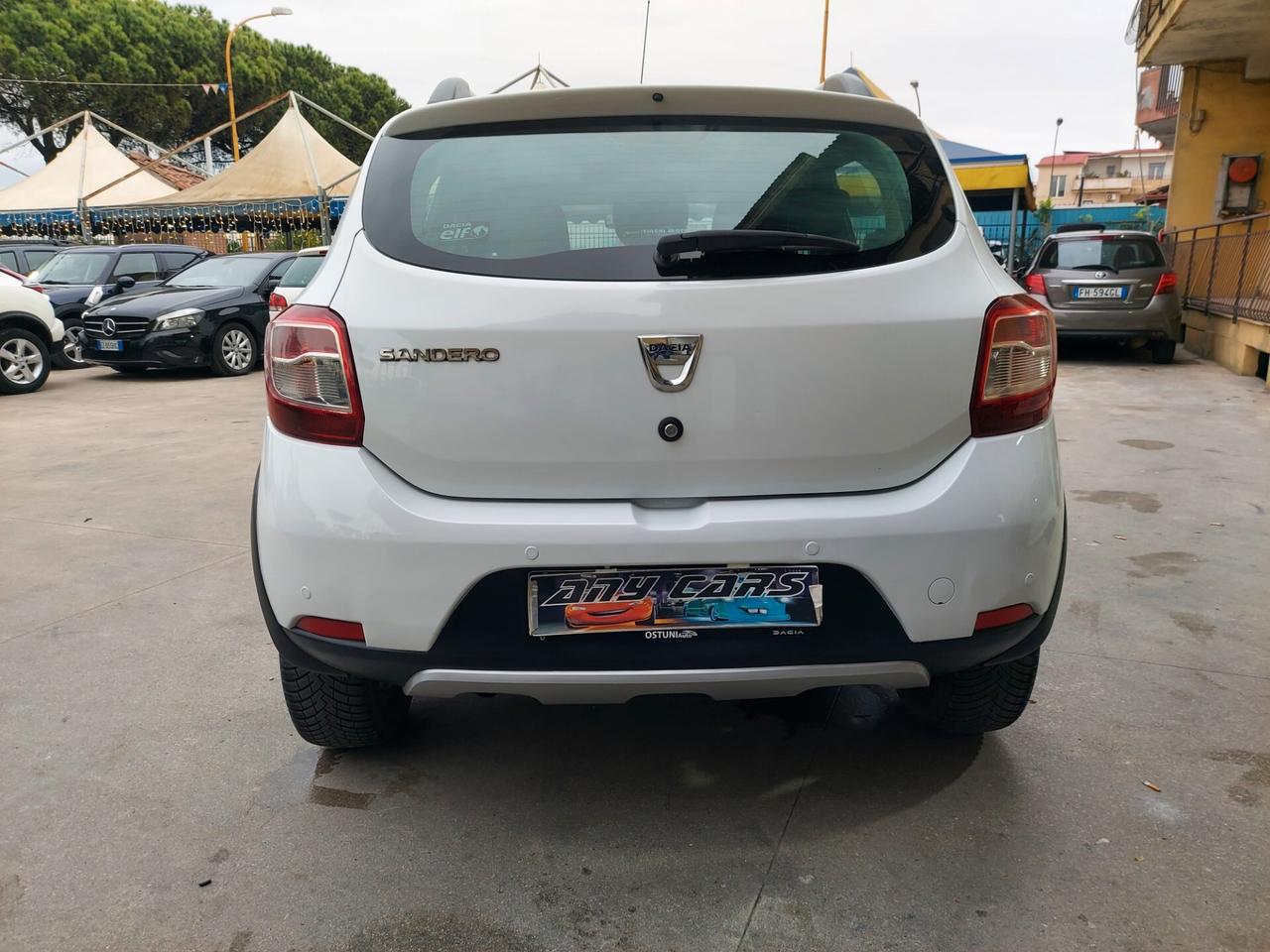 Dacia Sandero Stepway GPL FULL OPT.IONAL 2016