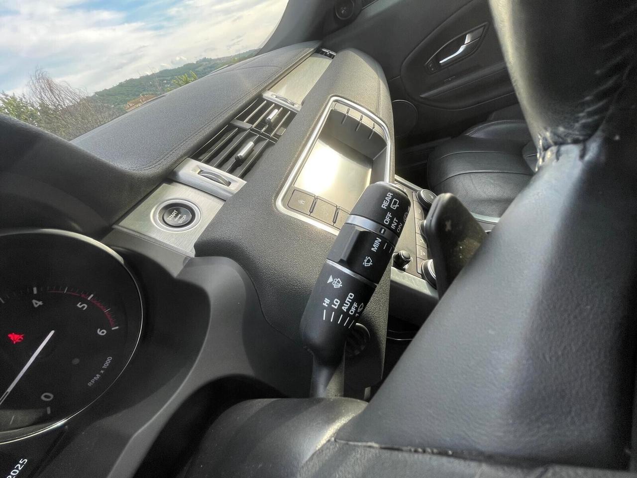 Autocarro 100% detraibile, Range Rover Evoque 2.0 TD4 150CV 5p.SE