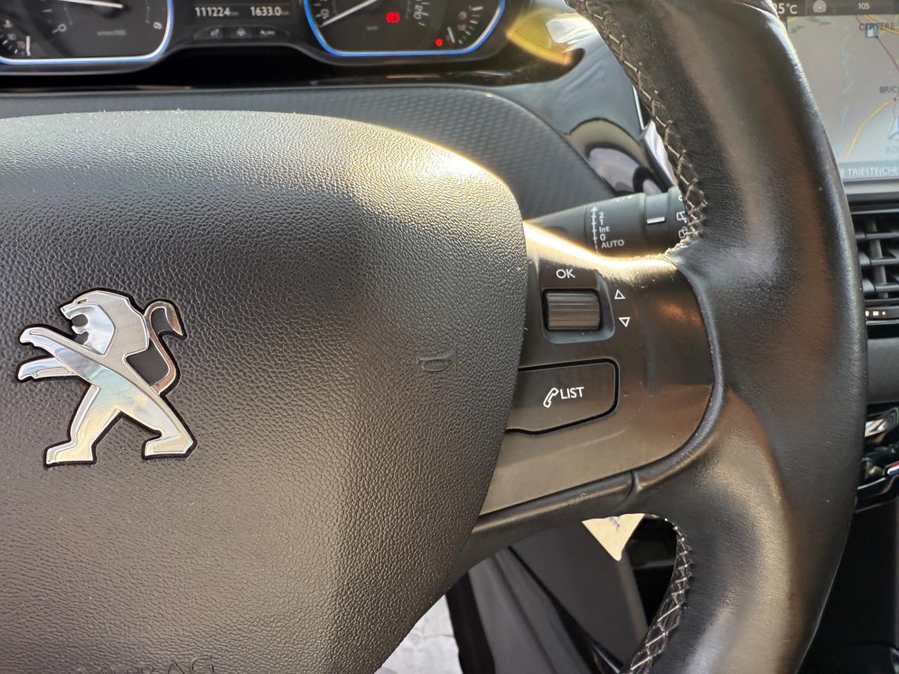 Peugeot 2008 BlueHDi 100 Allure OK NEOPATENTATI