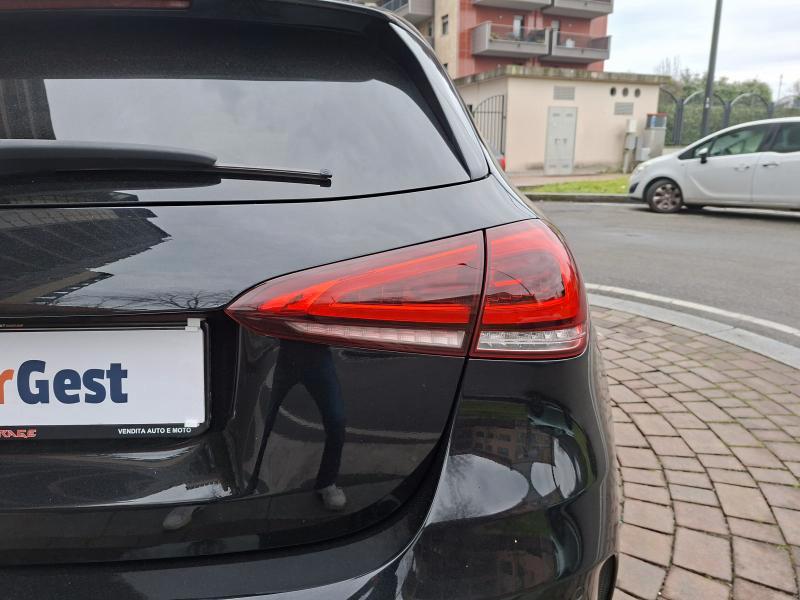 Mercedes A 200 D Premium Night edition 8G-DCT