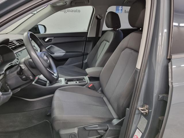 AUDI Q3 35 TFSI S tronic