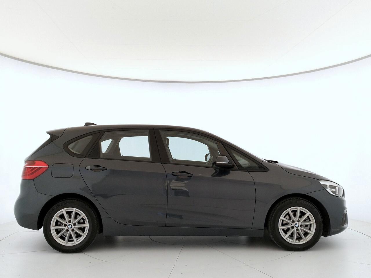 Bmw 2er Active Tourer 216d Advantage